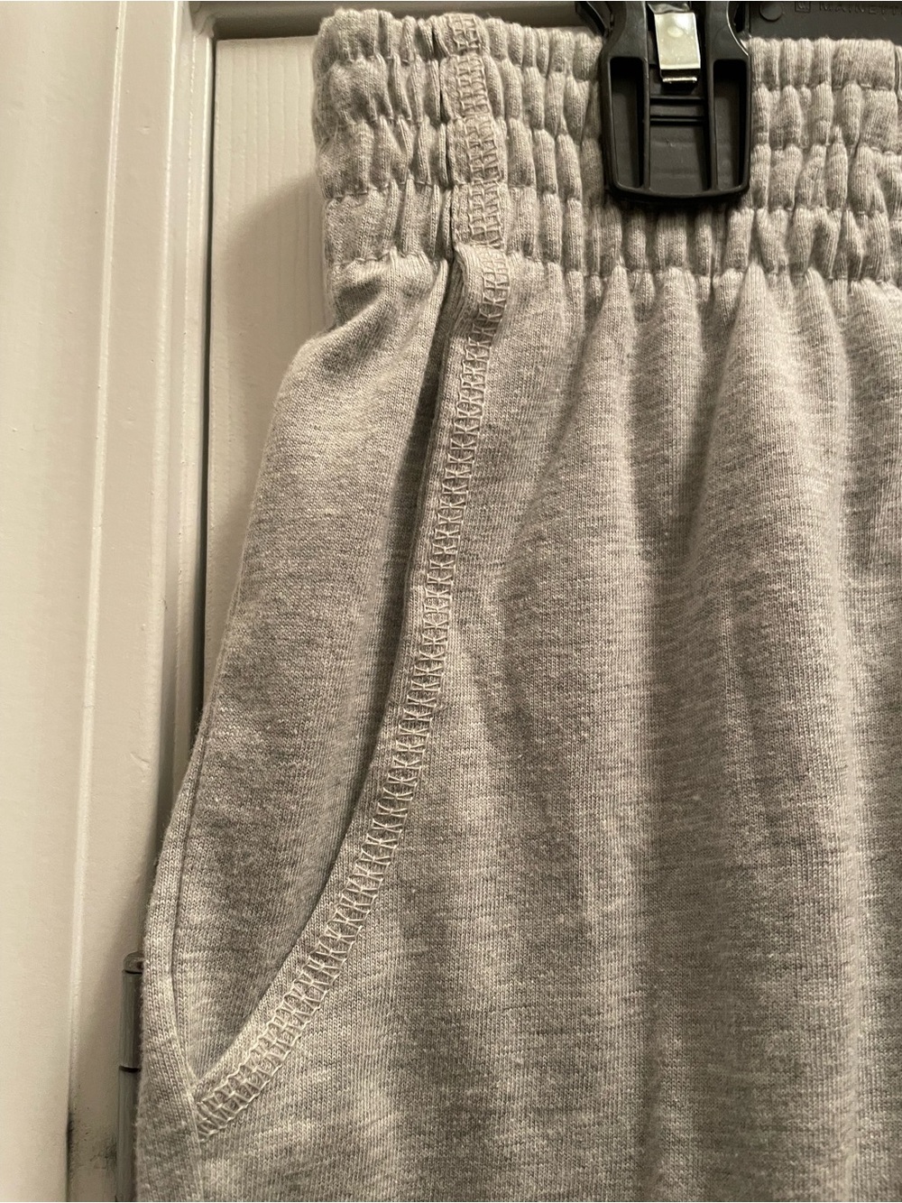 Woman Within Plus 1X Light Gray Elastic Waist Knit Capris, New w/Tags